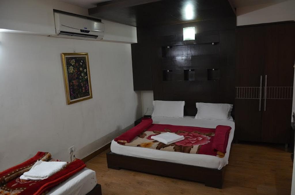 Hotel Durga International ニューデリー エクステリア 写真