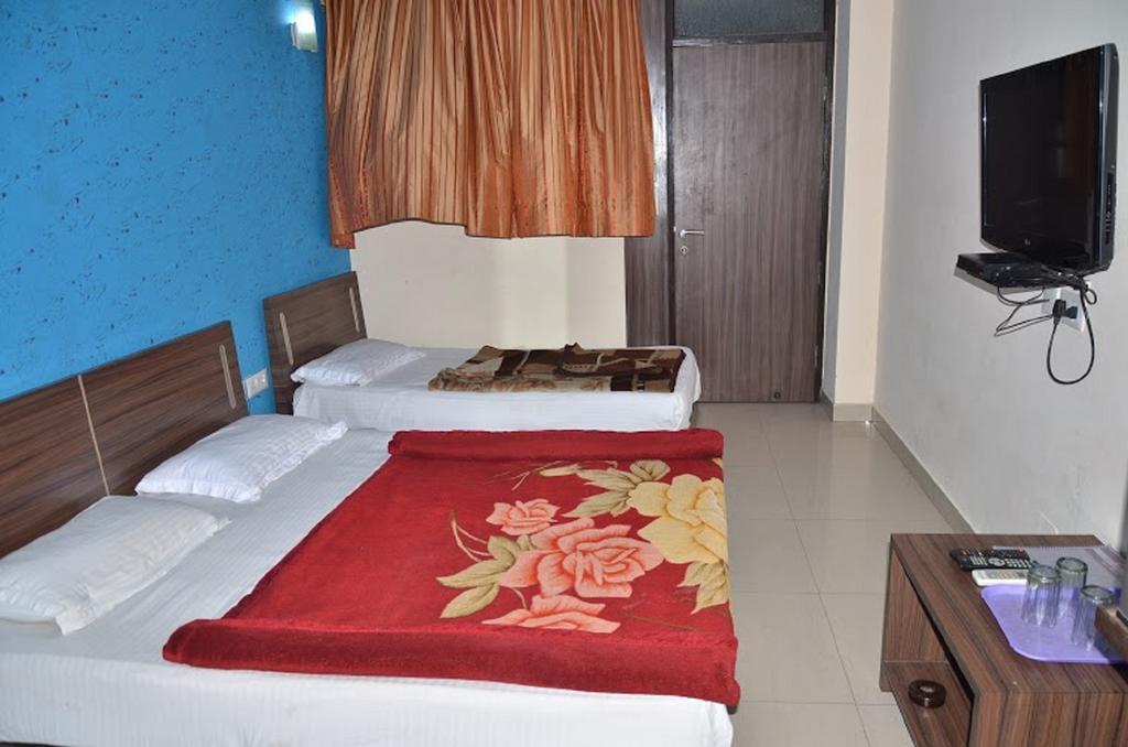 Hotel Durga International ニューデリー エクステリア 写真