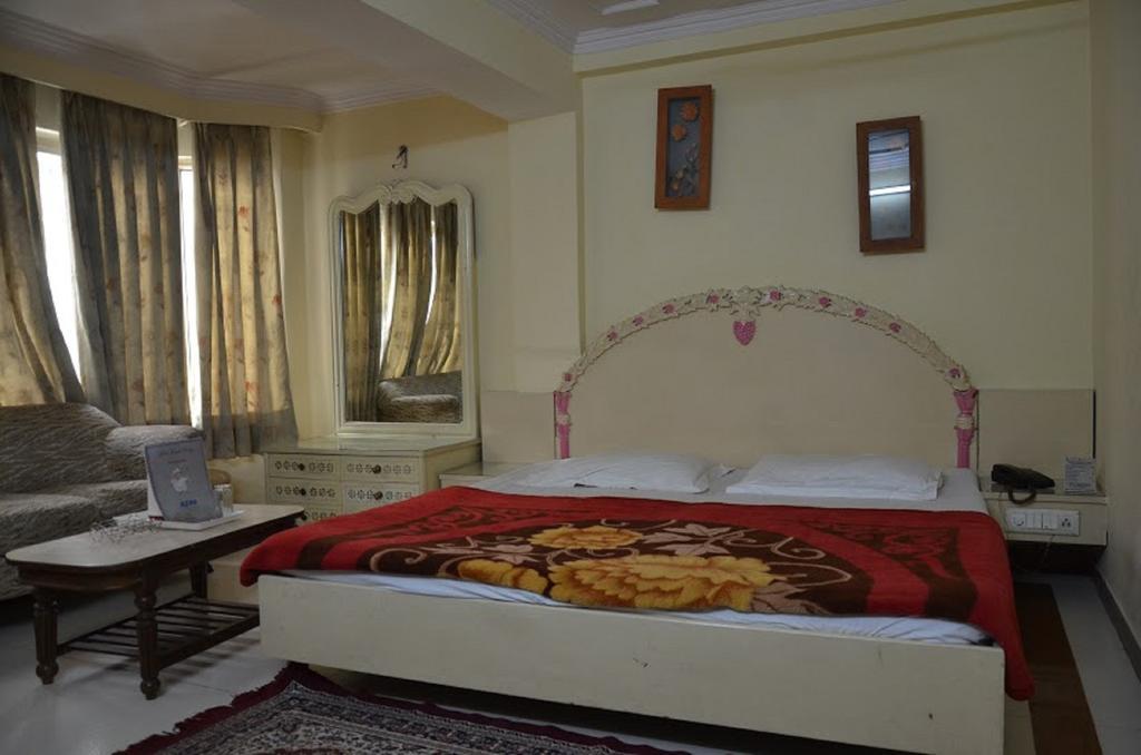 Hotel Durga International ニューデリー 部屋 写真