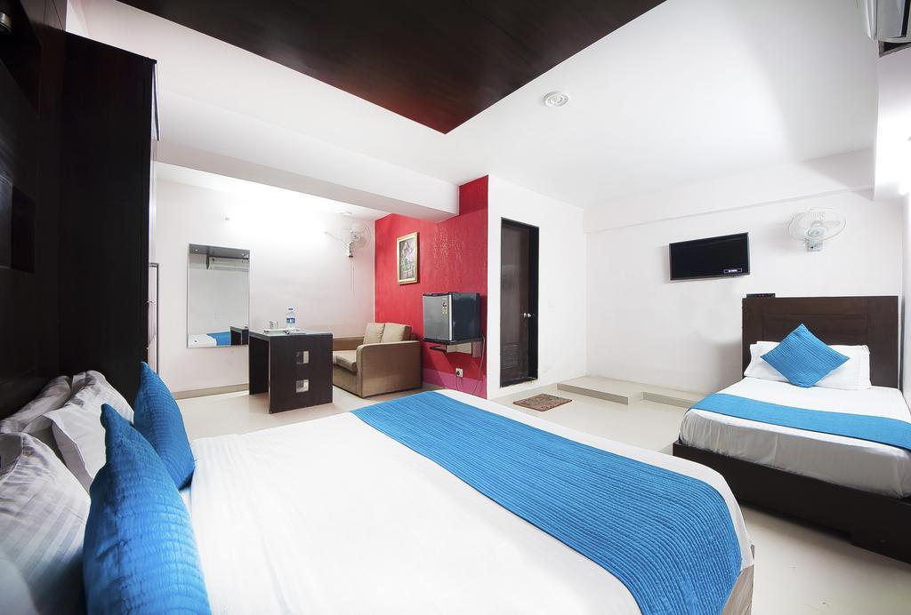 Hotel Durga International ニューデリー エクステリア 写真
